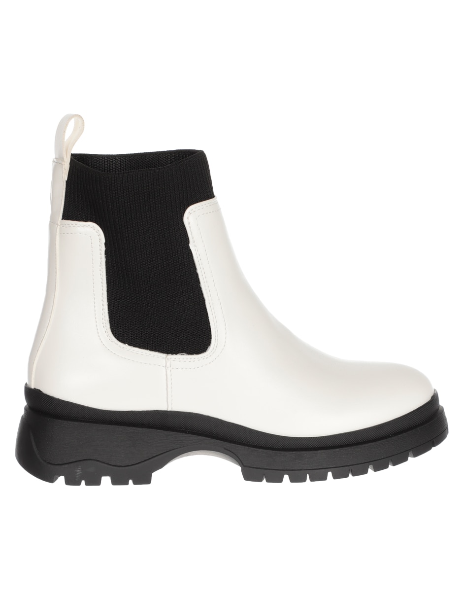 Bota arriba del tobillo para mujer