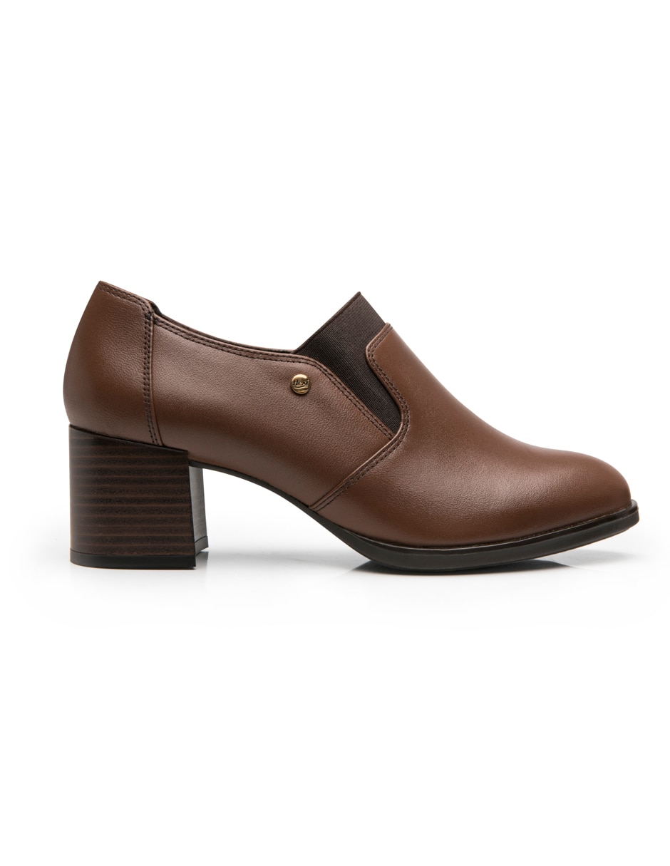 Zapatilla de piel 8