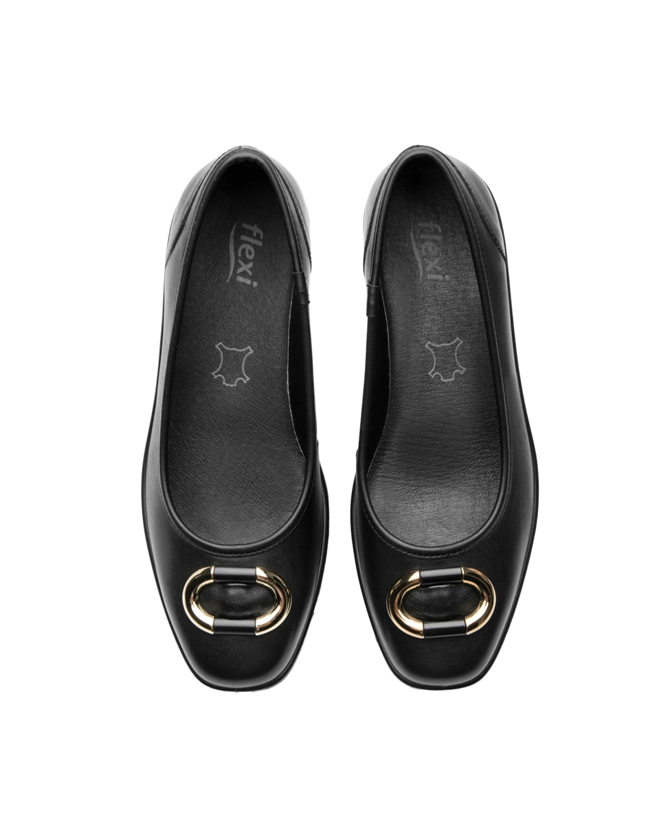Zapatilla de piel 7