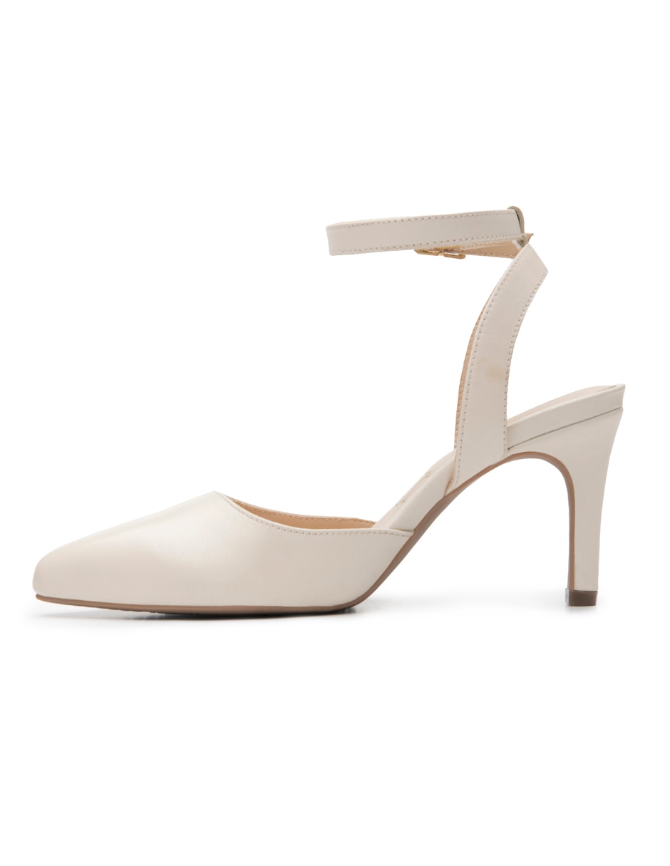 Zapatilla de piel 6