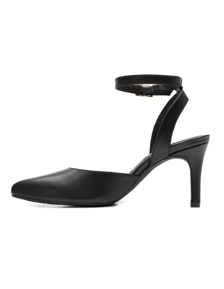 Zapatilla de piel 6