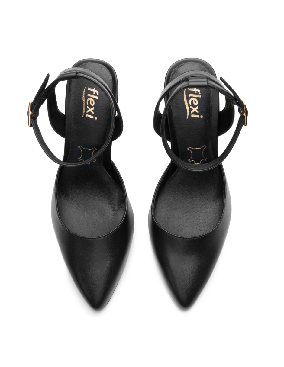 Zapatilla de piel 8